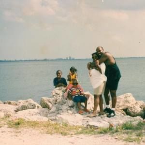 Meet your Posher, Gregory